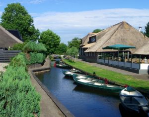 15-Giethoorn