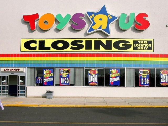 toys r us