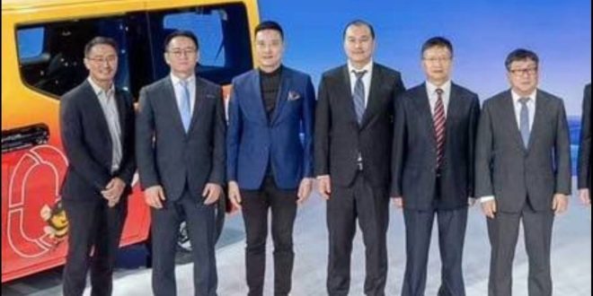 Farizon รถตู้ไฟฟ้าเครือ Geely เตรียมลุยไทย! คิง เจน เปิดเกมรุกหวังคว้าสิทธิ์นำเข้าและจัดจำหน่ายอย่างเป็นทางการ
