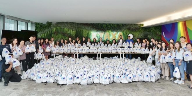 กรุงไทย-แอกซ่า ประกันชีวิต รวมพลังจิตอาสา ร่วมบรรจุถุงยังชีพ  จำนวน 1,500 ถุง เพื่อส่งมอบช่วยเหลือผู้ประสบภัยน้ำท่วมในภาคเหนือ  และเหตุการณ์ชายแดนไทย-กัมพูชา