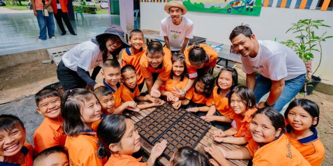 ศุภาลัย ผุดโปรเจกต์ ‘สวนผักสร้างดี’ พัฒนาคุณค่าชุมชนอย่างยั่งยืน แชร์องค์ความรู้ สร้างแปลงผัก–ผลไม้เพื่อเยาวชนในชลบุรี