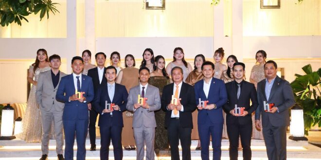 บี.กริม คว้า 7 รางวัลสุดยอด HR Excellence Awards 2025  ตอกย้ำความเป็นเลิศด้านการบริหารบุคลากรภายใต้แนวคิดองค์กรที่ทันสมัย และ มีความสุข
