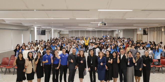 ธนาคารไทยเครดิต มุ่งเสริมเกราะป้องกันภัยไซเบอร์ บรรยายพิเศษ “สงครามข่าวลวง & รู้ไว้ไม่โดนหลอก” ให้แก่นักศึกษากว่า 1,000 คน