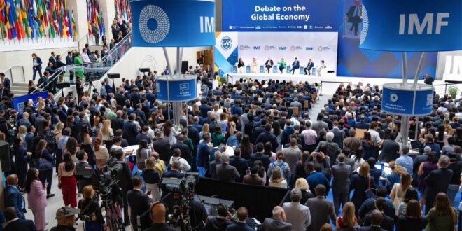 ไทยเตรียมก้าวสู่ขอบฟ้าใหม่ โชว์วิสัยทัศน์ “New Horizons” บนเวทีระดับนานาชาติ  2026 IMF-World Bank Group Spring Meetings มุ่งพลิกเศรษฐกิจประเทศสู่ความยั่งยืน