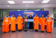 ทิพยประกันภัย ส่งต่อความห่วงใย มอบเสื้อกันฝนและเสื้อกั๊กสะท้อนแสงแก่ตำรวจจราจร  เสริมความปลอดภัยในการปฏิบัติหน้าที่