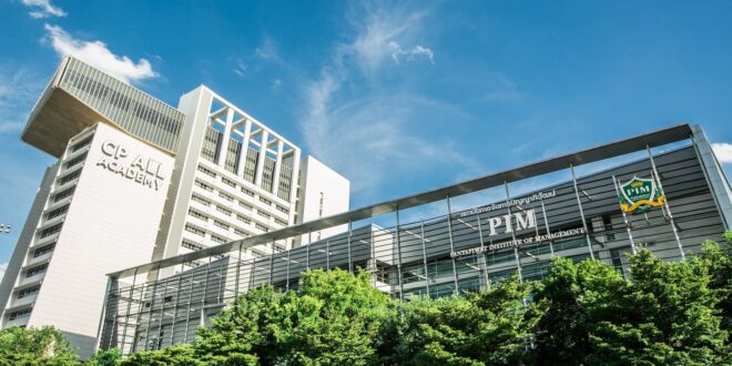 ปริญญาอย่างเดียวอาจไม่พอ! PIM เปิดสกิลที่เด็กจบใหม่ต้องมี  ย้ำการพัฒนาคนให้ทำงานเป็นตั้งแต่ปี 1 ไม่เตะฝุ่นยุค AI