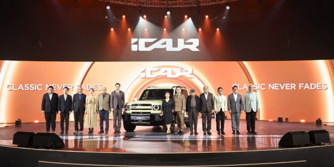 iCAUR เปิดตัวในไทย ส่งรถรุ่นเรือธง V27 REEV ลุยตลาด Premium Classic Boxy SUV  ชู Golden Range Extender ขับขี่ไกลสูงสุด 1,000 กม. ราคาเริ่มต้นเพียง 999,900 บาท -เตรียมความพร้อมมาตรฐานงานบริการ พร้อมขยายเครือข่ายโชว์รูมและศูนย์บริการครอบคลุมทั่วประเทศ-